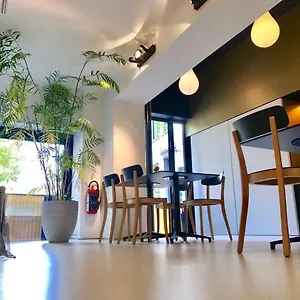***** Bed & Breakfast Yellow Submarine Belgium